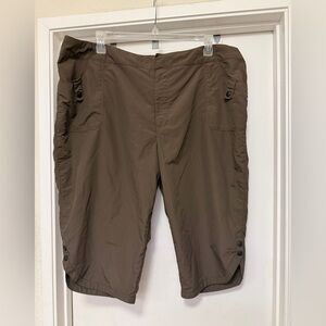 REI Cropped Hiking Pants - size 22-  Brown Quick Dry Nylon UPF 50